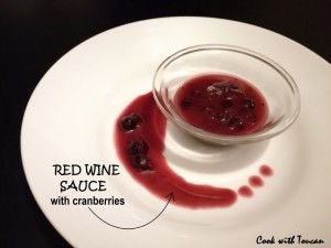 32_yes_red-wine-sauce-with-cranberries--800x600-.jpg