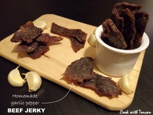 20_yes_homemade-garlic-pepper-beef-jerky--800x600-.jpg