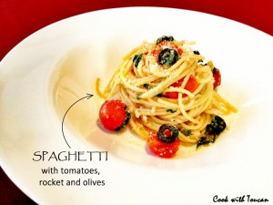 30_yes_spaghetti-with-tomatoes--rocket-salad-and-olives--800x600-.jpg